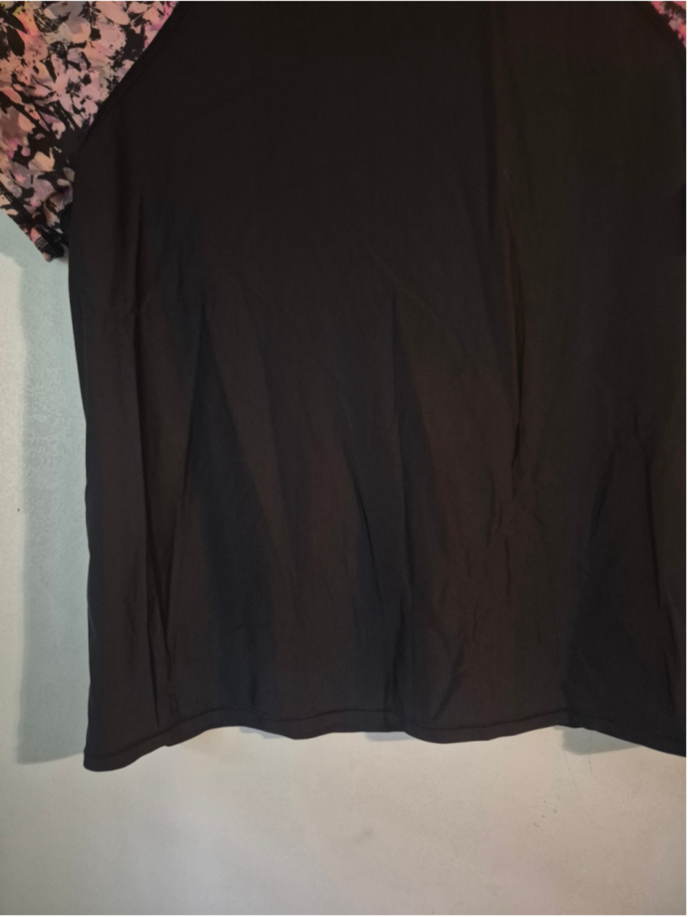 Lululemon Waterside Relaxed UVP Short Sleeve Shirt - Picture 4 of 9
